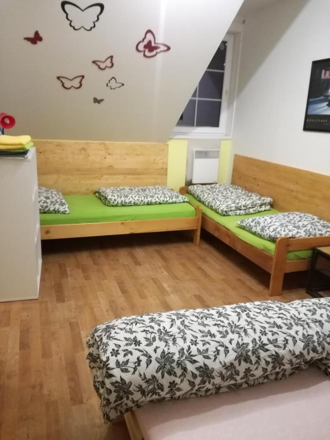 Apartman Orbit Karlov  Exterior foto