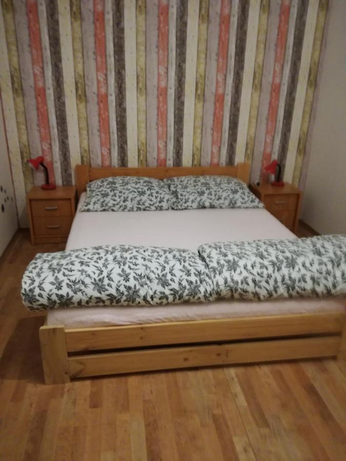 Apartman Orbit Karlov  Exterior foto
