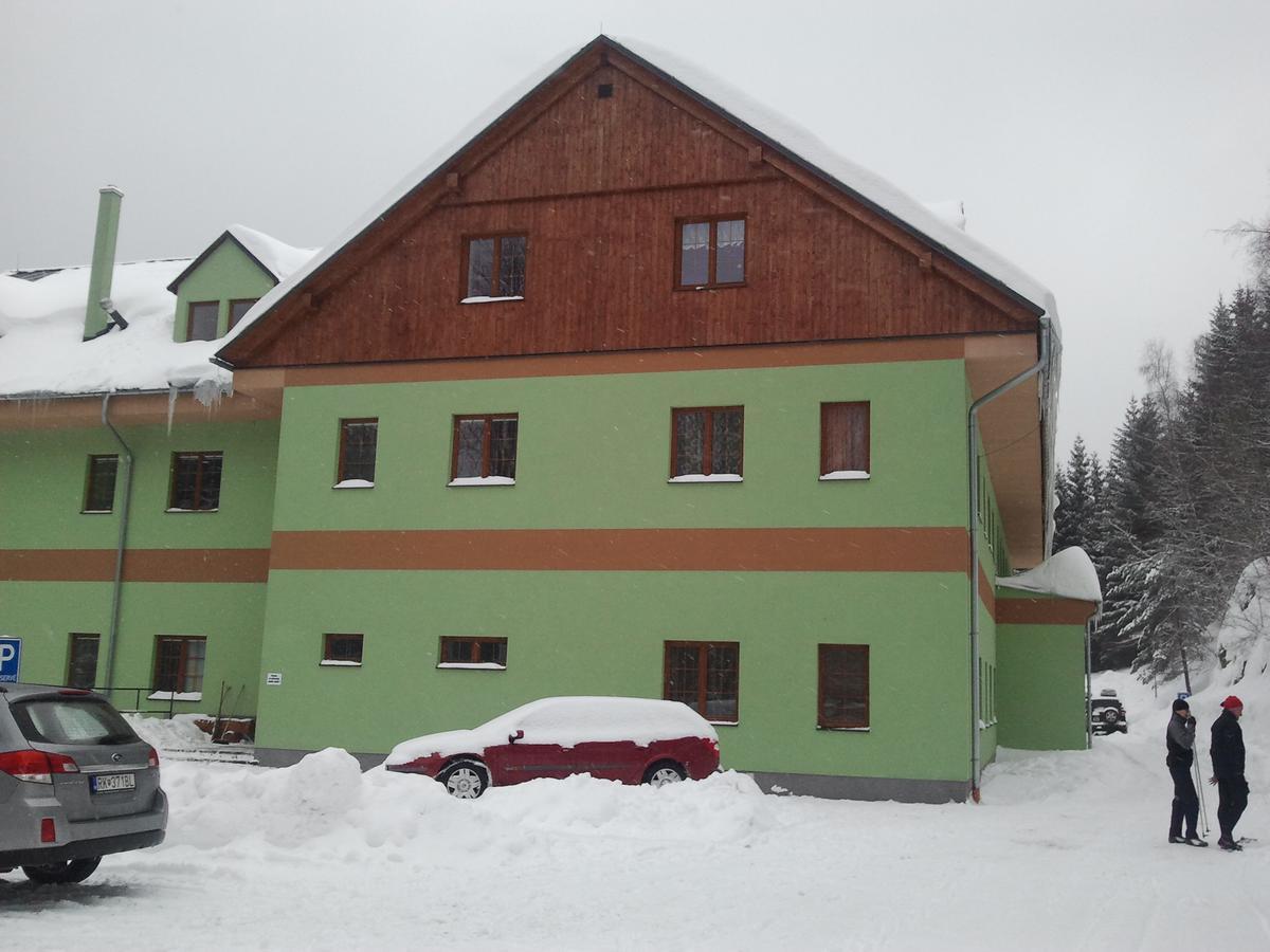 Apartman Orbit Karlov  Exterior foto